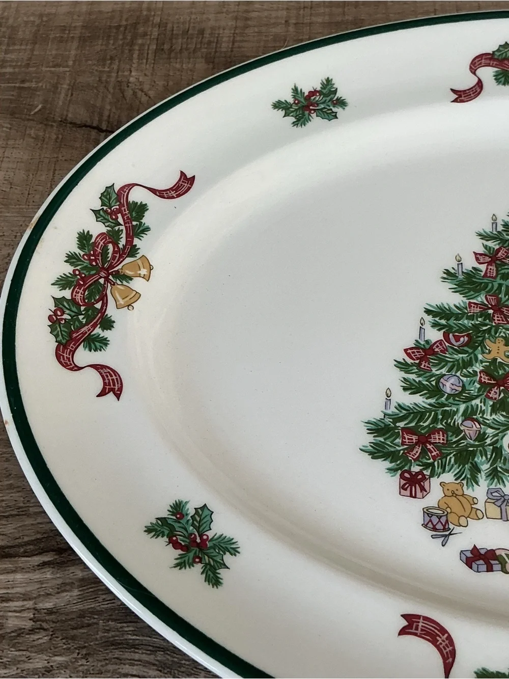 Johnson Brothers Christmas Tree Oval Serving Platter - White, Green, Red, Gold